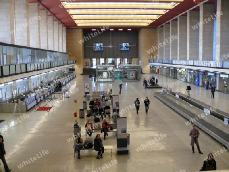 Berliner Tempelhofer Flughafen Abfertigungshalle