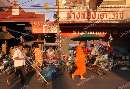 Der Markt am Morgen in der Altstadt von Chiang Rai in der Provinz chiang Rai im Norden von Thailand in Suedostasien.