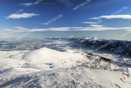 Blick vom Dobratsch auf das Rosental