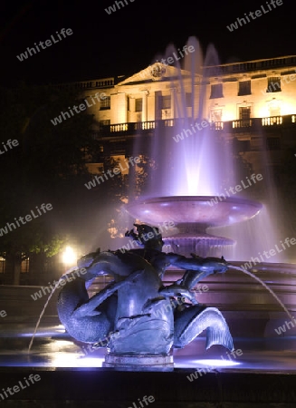 London - Trafalgar square druch die Nacht