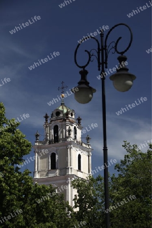 The old Town of the City Vilnius with a church and the Johanneschurch  in the Baltic State of Lithuania,  