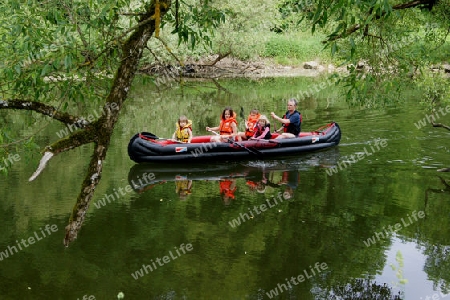 Kanufahren im Donautal