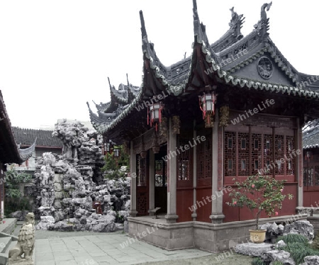 detail of the historic Yuyuan Garden in Shanghai (China).The garden was created in the year 1559 by Pan Yunduan