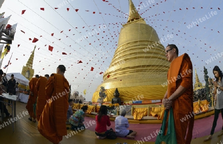 Die Tempelanlage des Goldenen Berg in der Hauptstadt Bangkok von Thailand in Suedostasien.