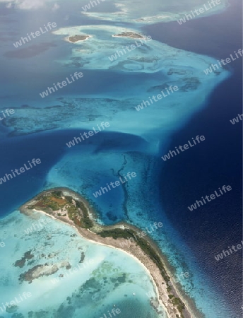 Suedamerika, Karibik, Venezuela, Los Roques, Insel, Atoll, Archipfel, Luftbild, Wolken, Klima, Meer, Wetter, Reef,