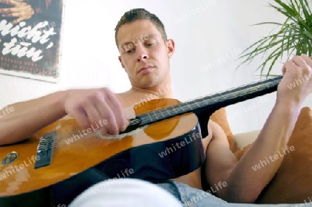 Gitarrenspieler 02