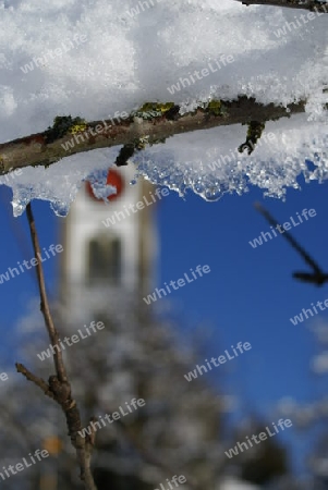 Schneebaum Kirche