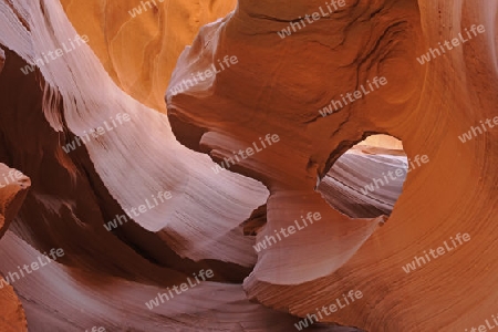 Gesteinsformen, Farben und Strukturen im Antelope Slot Canyon, Arizona, USA