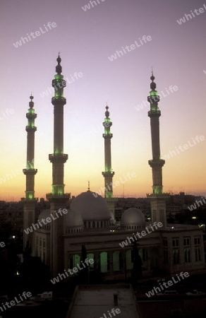 Die Al Taoheid Moschee in der Altstadt von Aleppo im Norden von Syrien im Nahen Osten. 