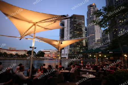 Asien, Suedost, Singapur, Insel, Staat, Stadt, City, Skyline, Zentrum, Boat Quay, Bankenviertel, Nacht, Singapore River,  Restaurant, Promenade, 