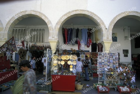 Afrika, Tunesien, Douz
Der traditionelle Donnerstag Markt auf dem Dorfplatz in der Oase Douz im sueden von Tunesien. (URS FLUEELER)






