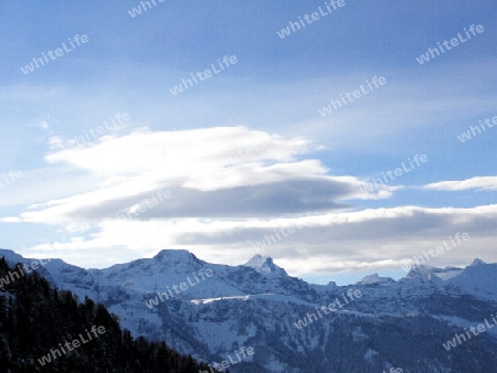 F?hnwolken ?ber Oberbauen