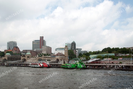 Hamburger Hafen 2012 - Skyline