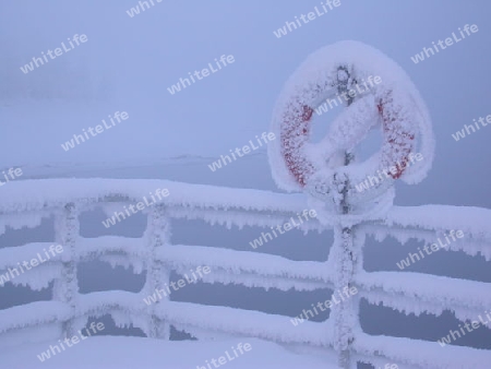 Schwedischer Winter / Rettungsring