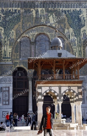 Asien, Naher Osten, Syrien, Damaskus,   Der Innenhof der  Omaijad Moschee im Souq und Altstadt von Damaskus in der Hauptstadt von Syrien. 