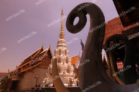 Der Wat Phra Kaew in der Altstadt von Chiang Rai in der Provinz chiang Rai im Norden von Thailand in Suedostasien.