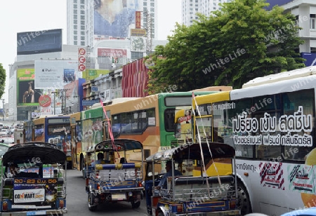 Die Innenstadt um Pratunam in der Hauptstadt Bangkok von Thailand in Suedostasien.