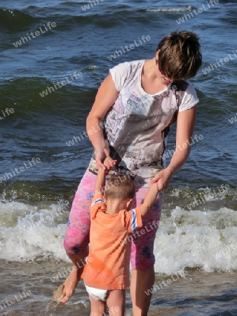 Kinder am Meer