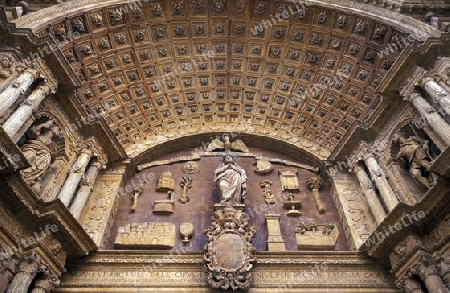 Die Kathedrale La Seu in der Hauptstadt Palma de Mallorca auf der Insel Mallorca im Mittelmeer in Spanien.