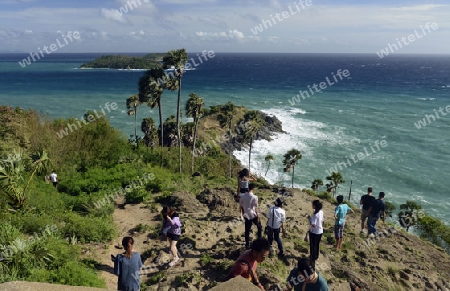 Der Aussichtspunkt Kap Promthep bei der Rawai Beach im sueden der Insel Phuket im sueden von Thailand in Suedostasien.