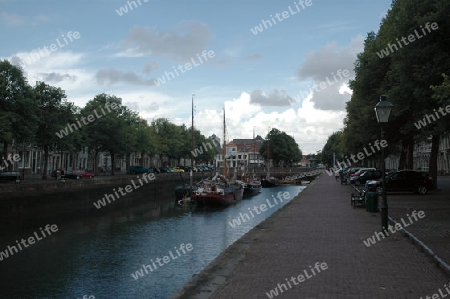 Kanalimpressionen aus Zierikzee (Holland)
