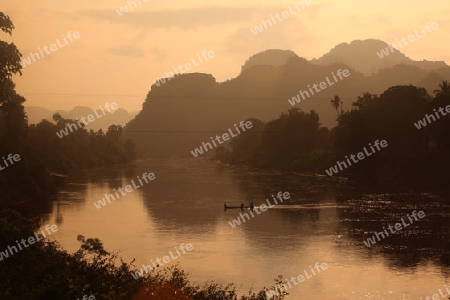 Die Landschaft am Xe Bang Fai River beim Dorf Mahaxai Mai von Tham Pa Fa unweit der Stadt Tha Khaek in zentral Laos an der Grenze zu Thailand in Suedostasien.