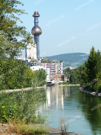 Fernw?rme Wien / Hundertwasser