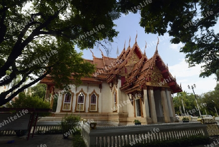 Der Tempel Wat Si Ubon Rattanaram in der Stadt Ubon Ratchathani im nordosten von Thailand in Suedostasien.