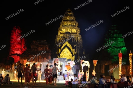 Die Khmer Tempel Anlage von Phimai bei Khorat in der provinz Nakhon Ratchasima im Nordosten von Thailand im Suedwesten von Thailand in Suedostasien.  