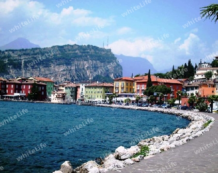 Riva Torbole bei Gardasee