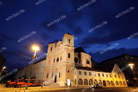 Europa, Osteuropa, Slowakei, Hauptstadt, Bratislava, Altstadt, Gasse, Sommer, Kirche, Dreifaltikeitskirche,