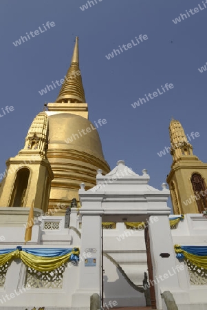 Der Wat Bowonniwet Tempel in Stadtteil Banglamphu in der Hauptstadt Bangkok von Thailand in Suedostasien.