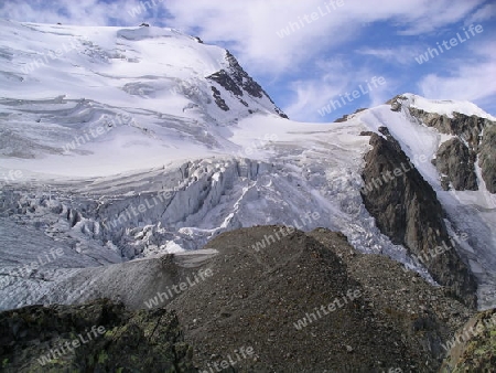 SAC Tierberglih?tte beim Steingletscher