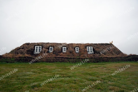 Der Norden Islands, Torfh?user am Museumshof Glaumb?r, Blick von der Seite 