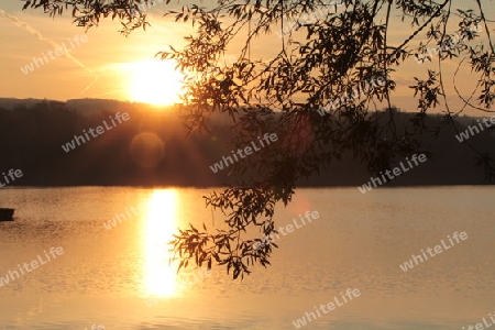 Sonnenuntergang am See