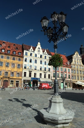 Der Stray Rynek Platz  in der Altstadt von Wroclaw oder Breslau im westen von Polen.