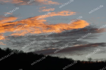 Orange Wolken