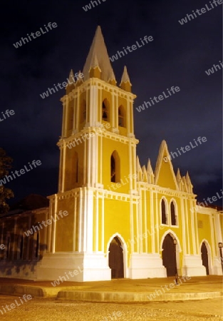 Suedamerika, Karibik, Venezuela, West, Coro, Kolonial, Altstadt, Architektur, Nacht, Daemmerung, Kirche, Iglesia de San Francisco, 