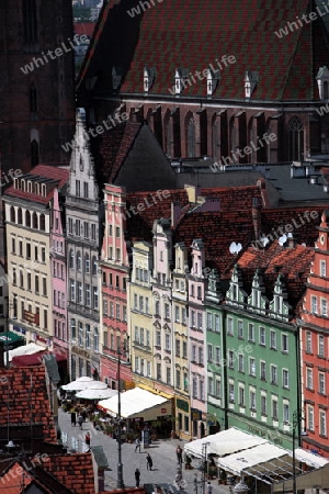 Der Stray Rynek Platz  in der Altstadt von Wroclaw oder Breslau im westen von Polen.