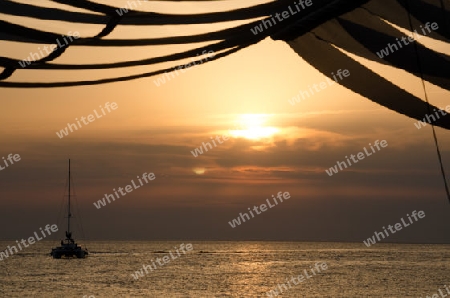 romantischer Sonnenuntergang auf Ibiza 