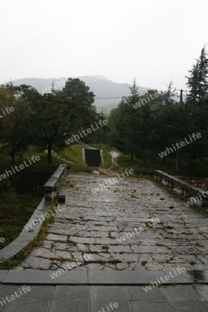 Steinbruecke in der Naehe des Shaolintempels, China