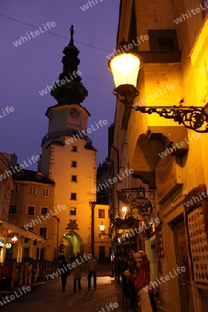 Europa, Osteuropa, Slowakei, Hauptstadt, Bratislava, Altstadt, Michalska Strasse, St Michaels Turm, Gasse, Sommer,  