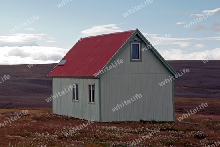 Auf der ber?hmt- ber?chtigsten Hochlandstrecke Sprengisandur durch Islands Hochland. Eine menschenleere Asche- und Vulkanw?ste. An der Geo-Thermalquelle "Laugafell"  