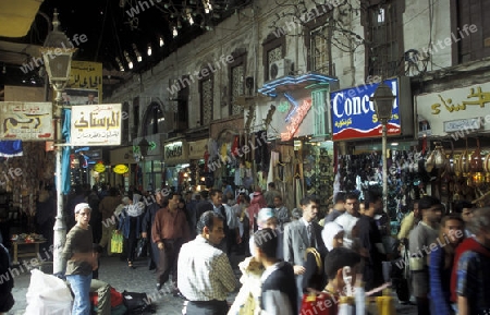 Auf dem Souq oder Markt in der Altstadt von Damaskus in der Hauptstadt von Syrien.