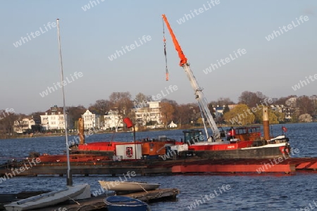 Shiffskran auf der Alster, Hamburg