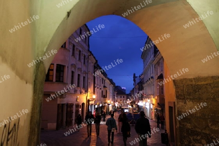 Europa, Osteuropa, Slowakei, Hauptstadt, Bratislava, Altstadt, Michalska Strasse, St Michaels Turm, Gasse, Sommer,  