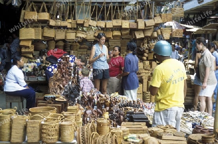 Der Markt von Ubud auf der Insel Bali in Indonesien in Asien.