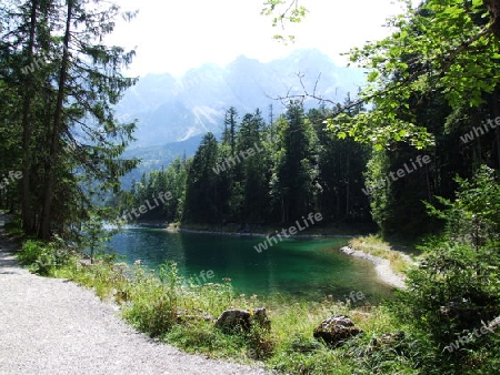 kleine Bucht am Eibsee