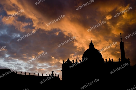 Rom - hl. Peterskirche - Basilika - Sonnenuntergang