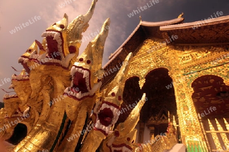 Der Koenigspalast in der Altstadt von Luang Prabang in Zentrallaos von Laos in Suedostasien.